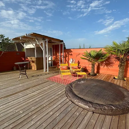 Oasis De Detente Avec Piscine Et Jacuzzi 300m2 Roeze-sur-Sarthe