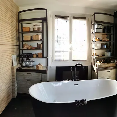 Oasis De Detente Avec Piscine Et Jacuzzi 300m2 Vila