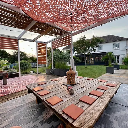 Oasis De Detente Avec Piscine Et Jacuzzi 300m2 Vila *