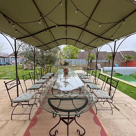 Oasis De Detente Avec Piscine Et Jacuzzi 300m2 Vila