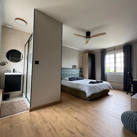 Vila Oasis De Detente Avec Piscine Et Jacuzzi 300m2