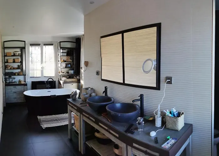 Oasis De Detente Avec Piscine Et Jacuzzi 300m2 * Roeze-sur-Sarthe