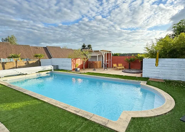 Oasis De Detente Avec Piscine Et Jacuzzi 300m2