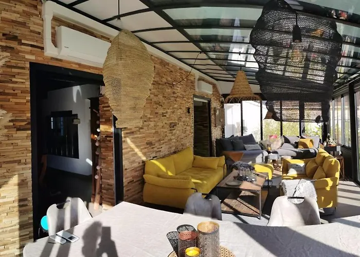 Villa Oasis De Detente Avec Piscine Et Jacuzzi 300m2 Roeze-sur-Sarthe