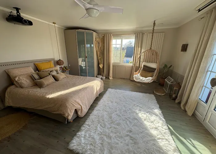 Oasis De Detente Avec Piscine Et Jacuzzi 300m2 Villa Roeze-sur-Sarthe