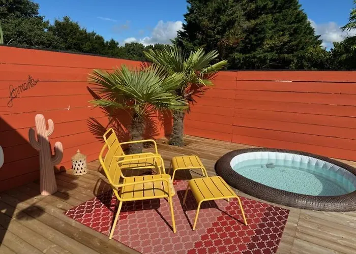 Oasis De Detente Avec Piscine Et Jacuzzi 300m2 Villa Roeze-sur-Sarthe