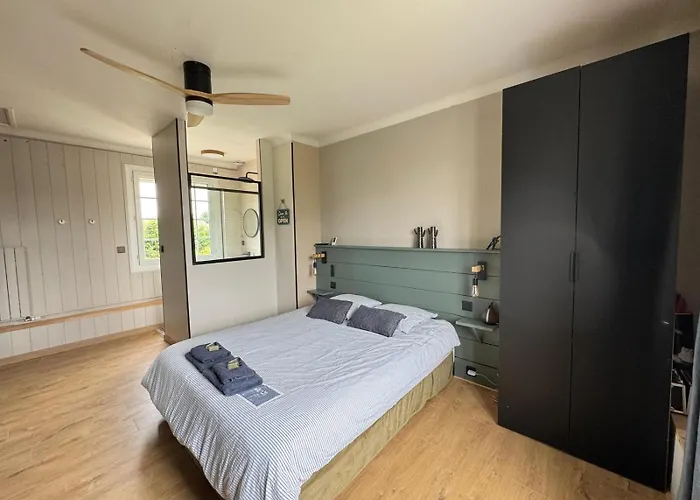 Oasis De Detente Avec Piscine Et Jacuzzi 300m2 *