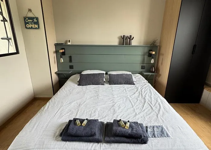 Oasis De Detente Avec Piscine Et Jacuzzi 300m2 Villa